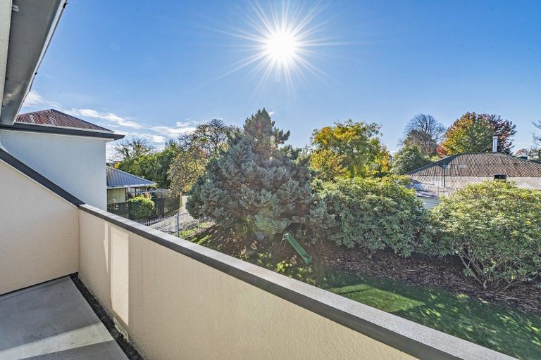 Photo of property in 12 Eversleigh Street, St Albans, Christchurch, 8014
