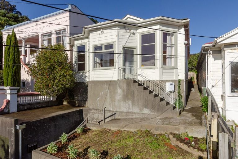 Photo of property in 8 Balmoral Terrace, Newtown, Wellington, 6021