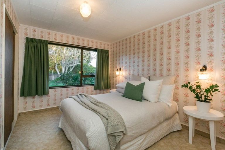 Photo of property in 35a Church Road, Taradale, Napier, 4112