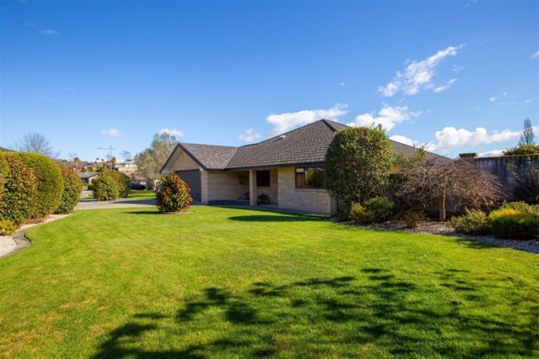 Photo of property in 16 Park Drive, Richmond, 7020