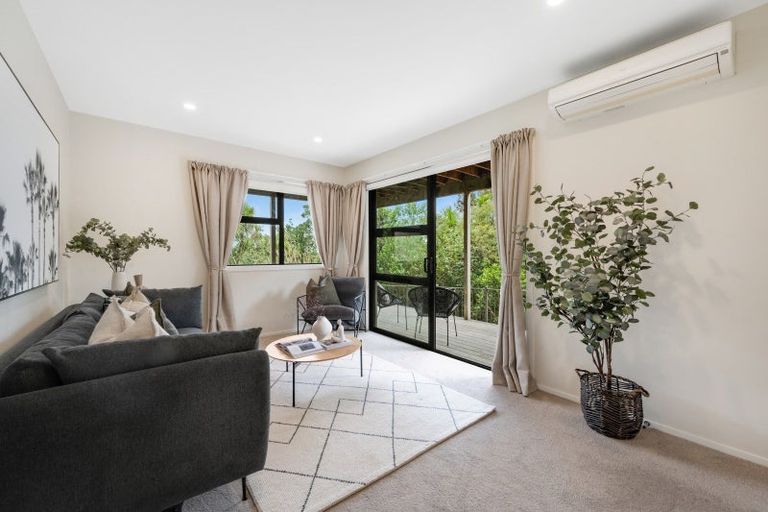 Photo of property in 32c Devon Road, Bucklands Beach, Auckland, 2012