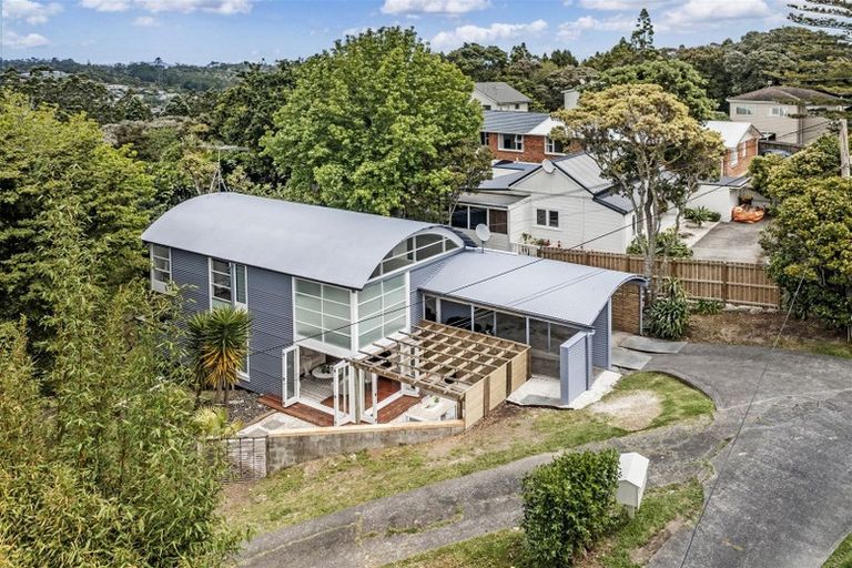 Photo of property in 2/22 Rangatira Road, Birkenhead, Auckland, 0626