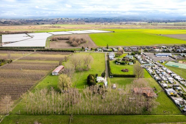 Photo of property in 39 Farndon Road, Clive, 4102