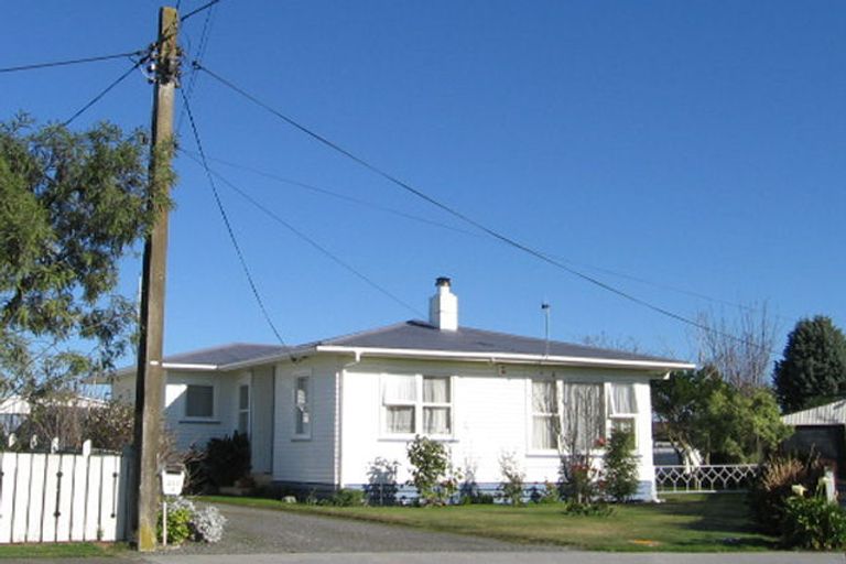 Photo of property in 237 Lumsden Place, Akina, Hastings, 4122