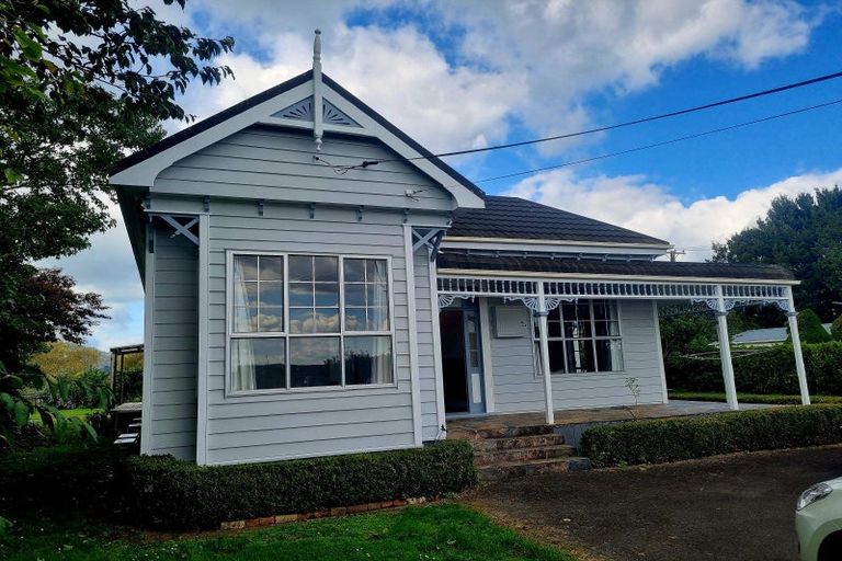 Photo of property in 126 Saint Kilda Road, Cambridge, 3493