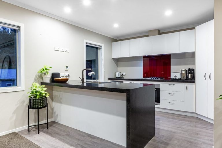 Photo of property in 136 Navigation Drive, Whitby, Porirua, 5024