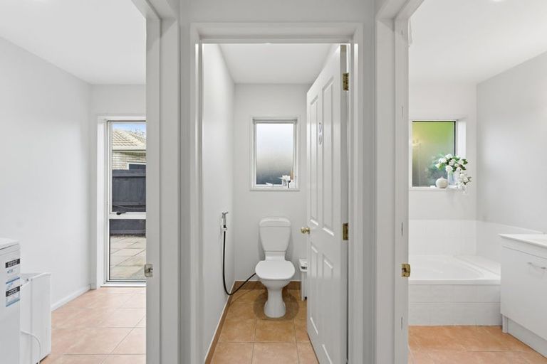 Photo of property in 18 Harvard Avenue, Wigram, Christchurch, 8042