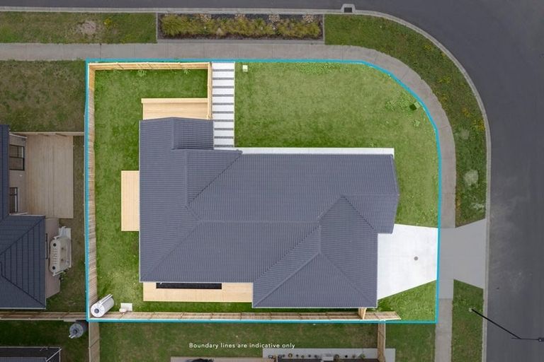 Photo of property in 24 Booker Drive, Tuakau, 2121