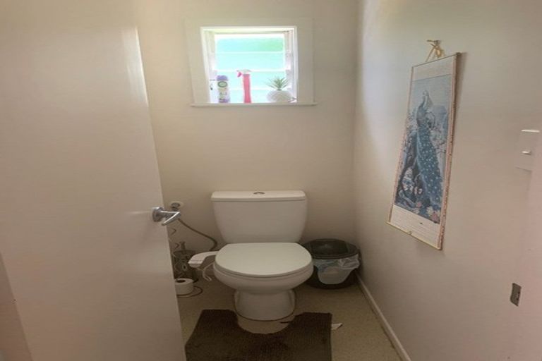 Photo of property in 15 James Street, Glenfield, Auckland, 0629