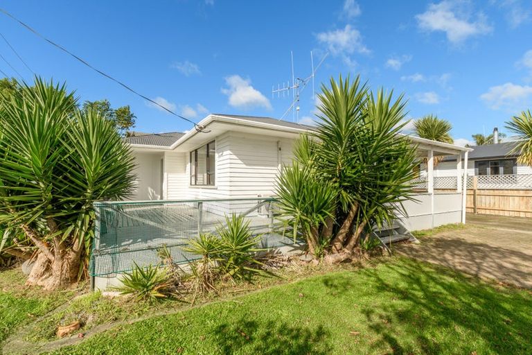 Photo of property in 2 Lumsden Street, Greerton, Tauranga, 3112
