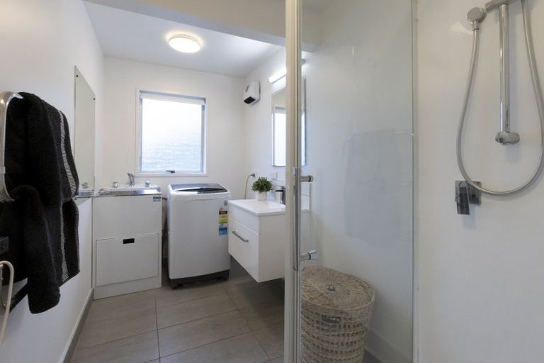Photo of property in 26 Williams Street, Sunshine Bay, Queenstown, 9300