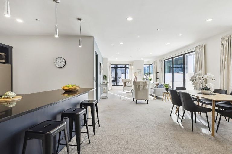 Photo of property in Kate Sheppard Apartments, 7j/42 Molesworth Street, Thorndon, Wellington, 6011