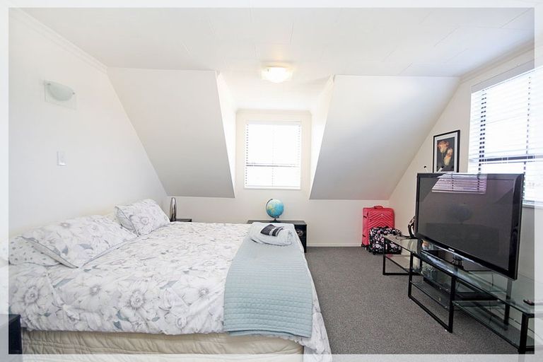 Photo of property in 24 Thomas Place, Foxton Beach, Foxton, 4815