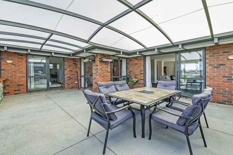 Photo of property in 25 Navy Loop, Rolleston, 7614