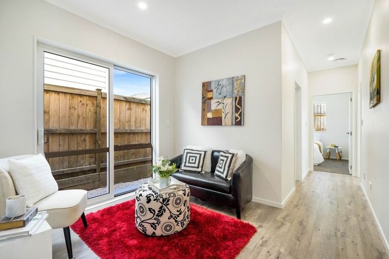 Photo of property in 10 Cooladawson Drive, Flat Bush, Auckland, 2019