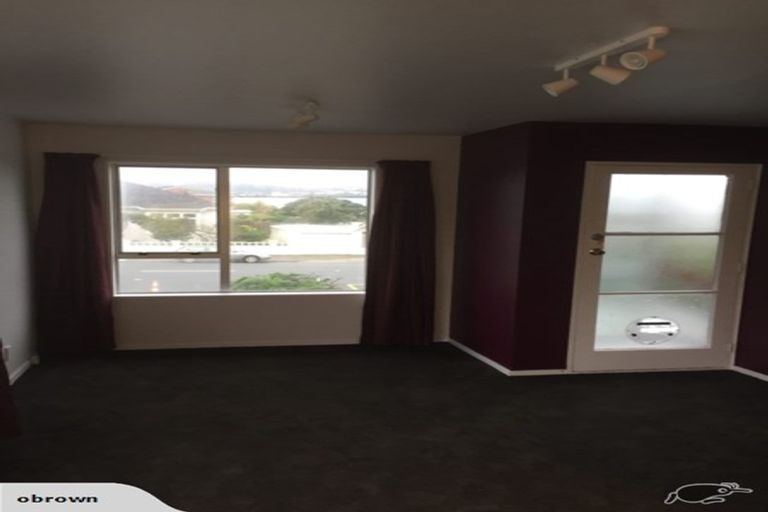 Photo of property in 218u2 Onepu Road, Lyall Bay, Wellington, 6022