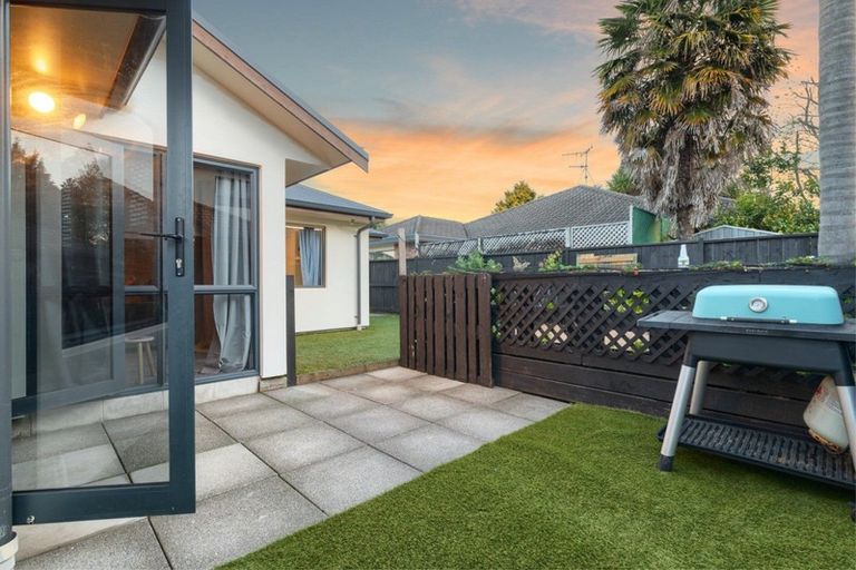 Photo of property in 4 Manor Park Drive, Pyes Pa, Tauranga, 3112