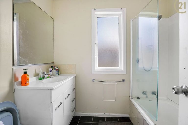 Photo of property in 1/1 Margaret Street, Papakura, 2110