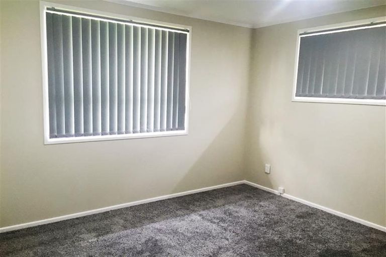 Photo of property in 521 Massey Road, Mangere, Auckland, 2022