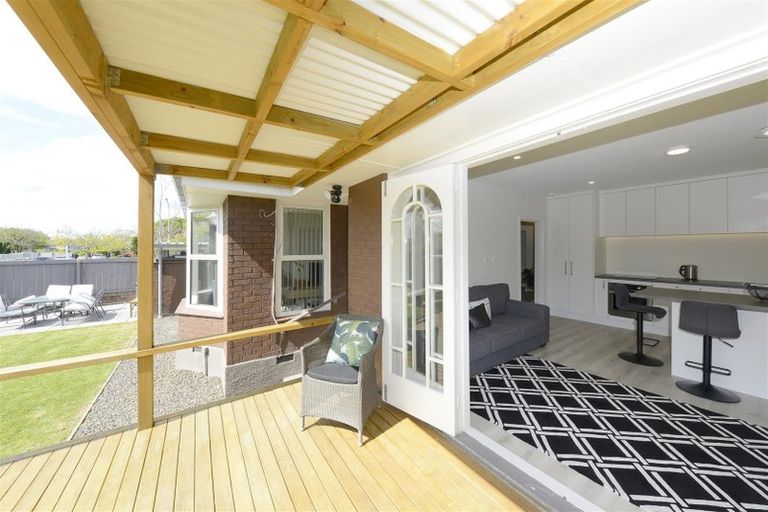 Photo of property in 164 Blighs Road, Strowan, Christchurch, 8052