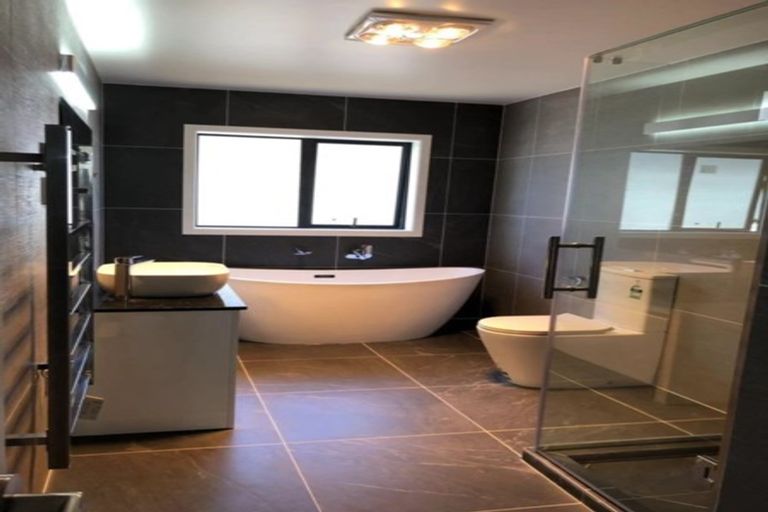 Photo of property in 59 Donegal Park Drive, Flat Bush, Auckland, 2019