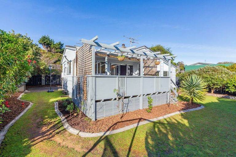 Photo of property in 48 Tweed Road, Papakowhai, Porirua, 5024