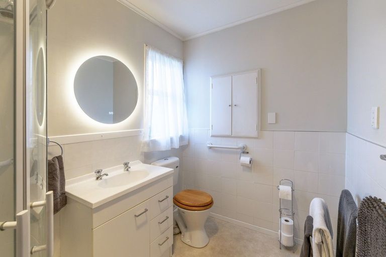 Photo of property in 9 Duke Street, Levin, 5510