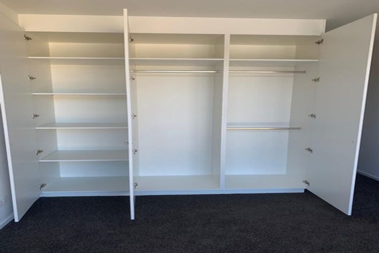 Photo of property in 19 Jean Caldwell Way, Island Bay, Wellington, 6023