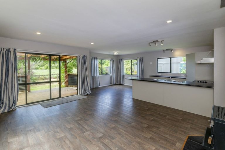 Photo of property in 97 Mcdonald Road, Levin, 5571