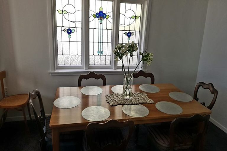 Photo of property in 4 Wilkinson Street, Oriental Bay, Wellington, 6011