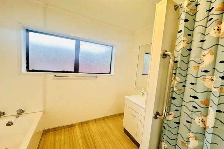 Photo of property in 1/545 Weymouth Road, Weymouth, Auckland, 2103