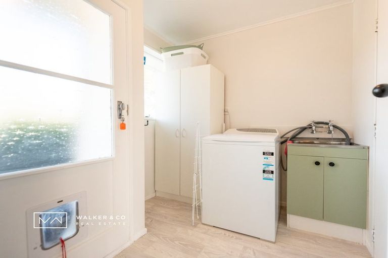 Photo of property in 15 Kaponga Street, Wainuiomata, Lower Hutt, 5014