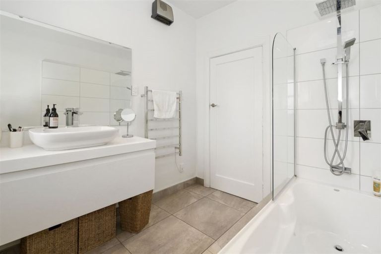 Photo of property in 110 Chapter Street, St Albans, Christchurch, 8052