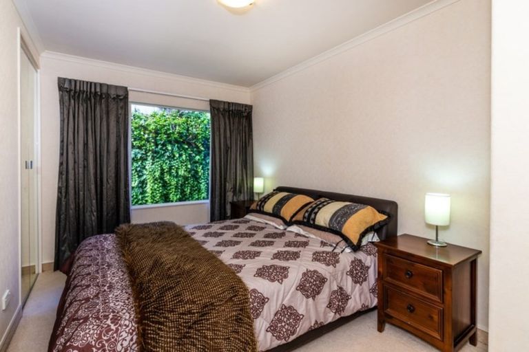 Photo of property in 36 Shepherd Road, Waipahihi, Taupo, 3330