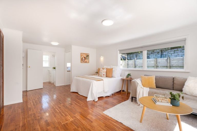 Photo of property in 64 Helston Road, Paparangi, Wellington, 6037