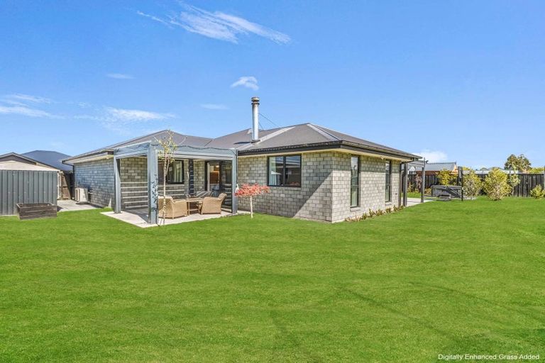 Photo of property in 1 Cox Lane, Amberley, 7410