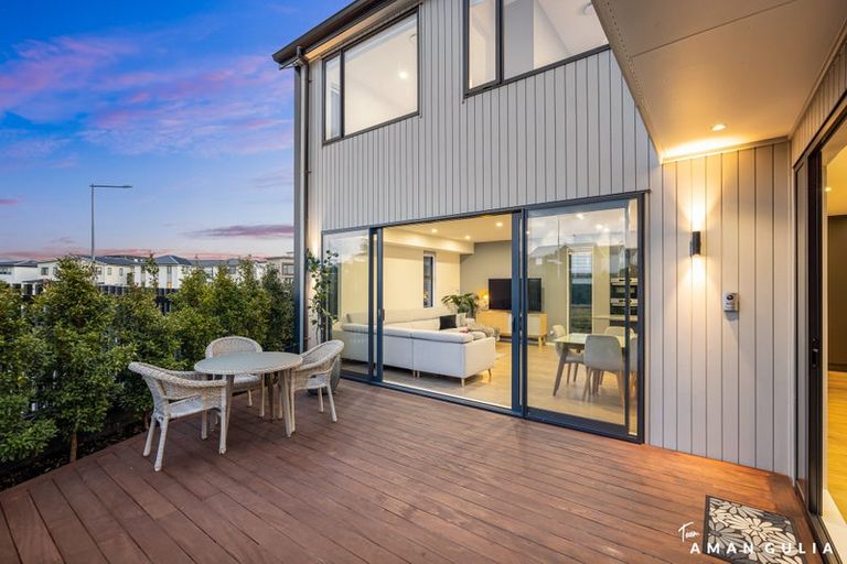 Photo of property in 90 Joshua Carder Drive, Hobsonville, Auckland, 0616