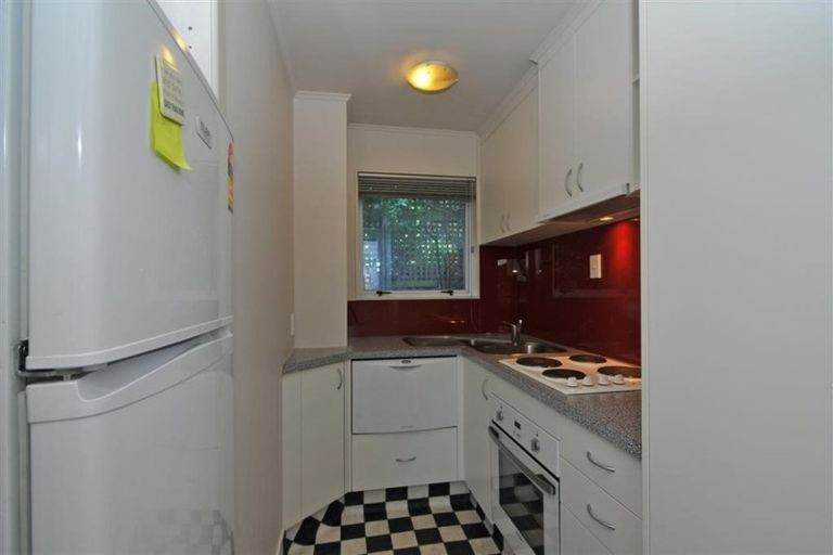 Photo of property in Windsor Court, 340u5 Tinakori Road, Thorndon, Wellington, 6011