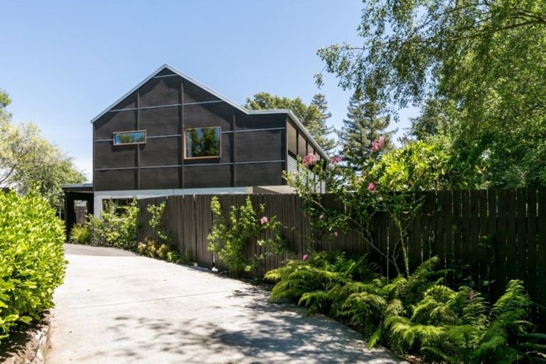 Photo of property in 46 Muritai Crescent, Havelock North, 4130