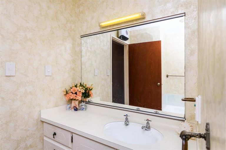 Photo of property in 12b Signal Street, Marton, 4710