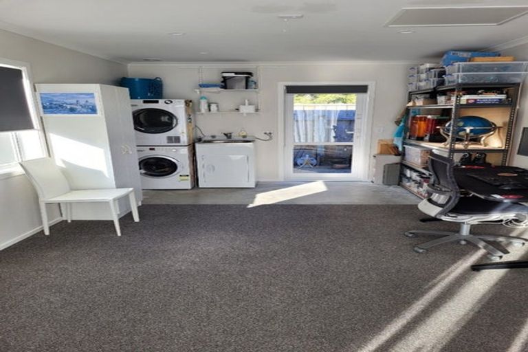 Photo of property in 23a Pearce Crescent, Taita, Lower Hutt, 5011