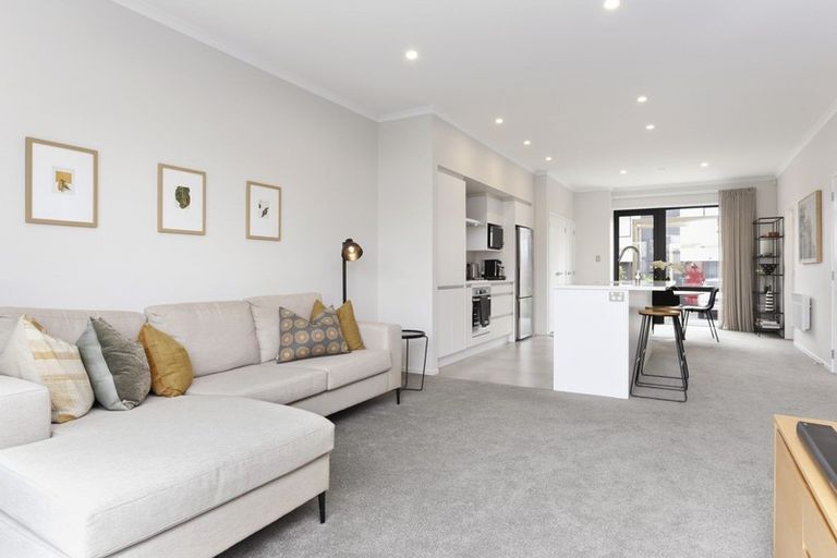 Photo of property in 18 Nugget Avenue, Hobsonville, Auckland, 0616