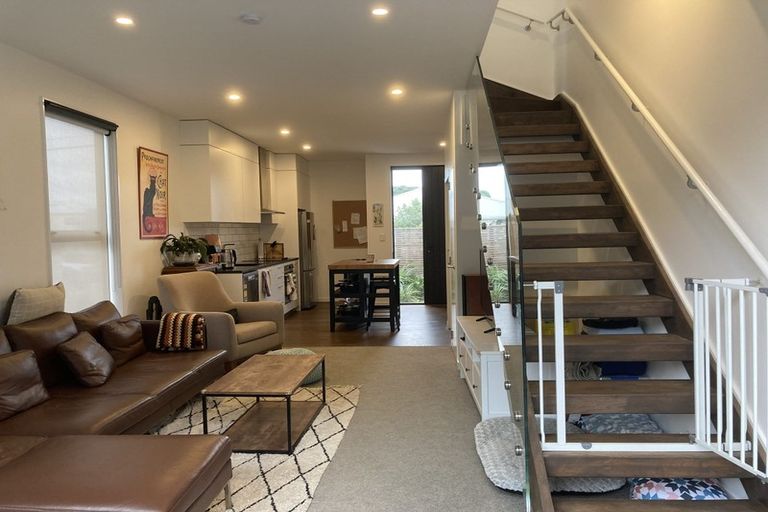 Photo of property in 20u3 Trent Street, Island Bay, Wellington, 6023