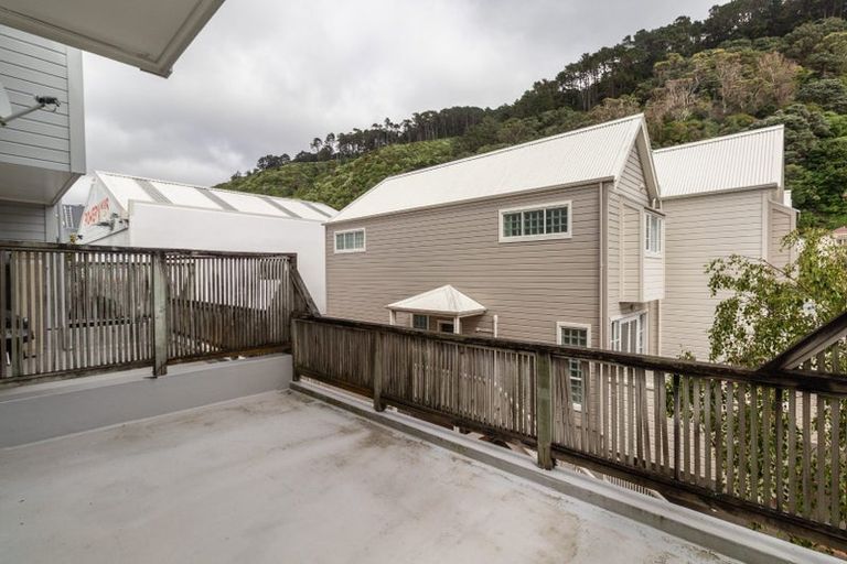 Photo of property in 156 Tinakori Road, Thorndon, Wellington, 6011