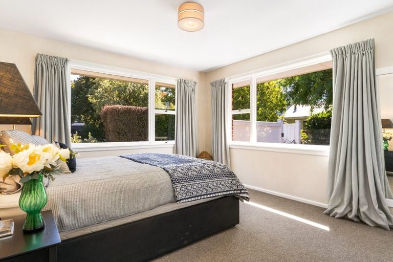 Photo of property in 2/10 Bretts Road, St Albans, Christchurch, 8052