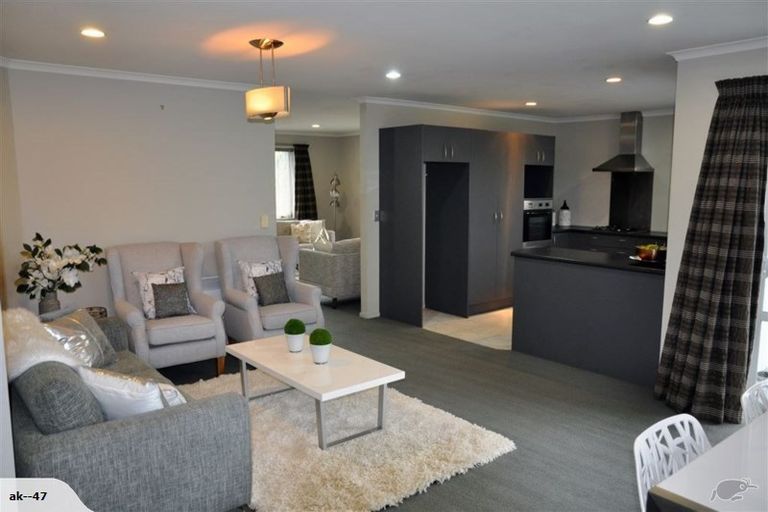 Photo of property in 9 Joe Burns Place, Wigram, Christchurch, 8042