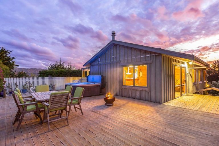 Photo of property in 338 Ngarara Road, Waikanae, 5391