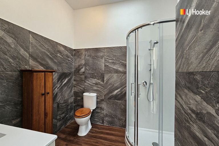Photo of property in 142 Ravenswood Road, Saint Clair, Dunedin, 9012