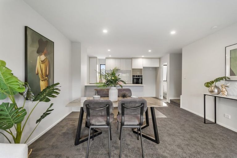 Photo of property in 198a Forrest Hill Road, Forrest Hill, Auckland, 0620