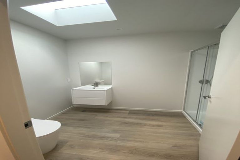 Photo of property in 22 Fitzherbert Road East, Aokautere, Palmerston North, 4471